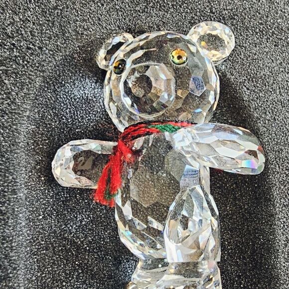 Swarovski Crystal Kris Bear On Skates - Picture 12 of 13